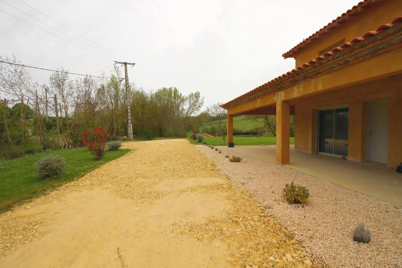 Gite De L'Enclos Lavardens